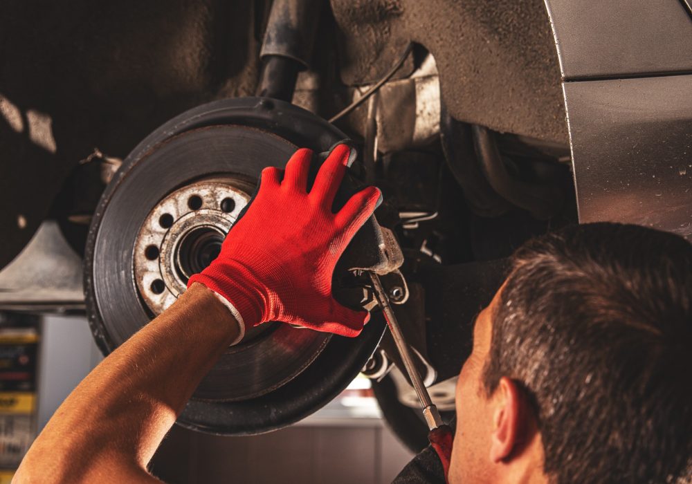Mechanical change bearing wheel